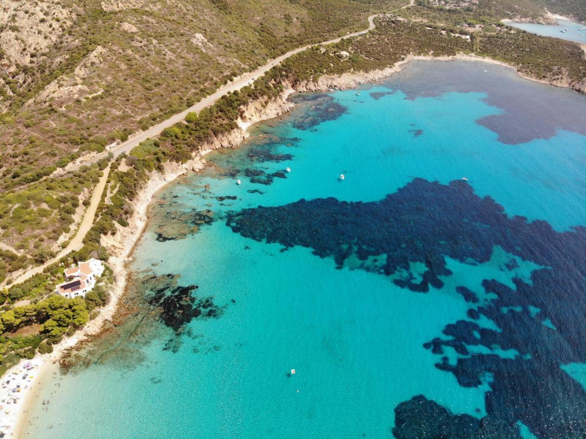 Eco Village Baia Delle Ginestre Теулада Экстерьер фото